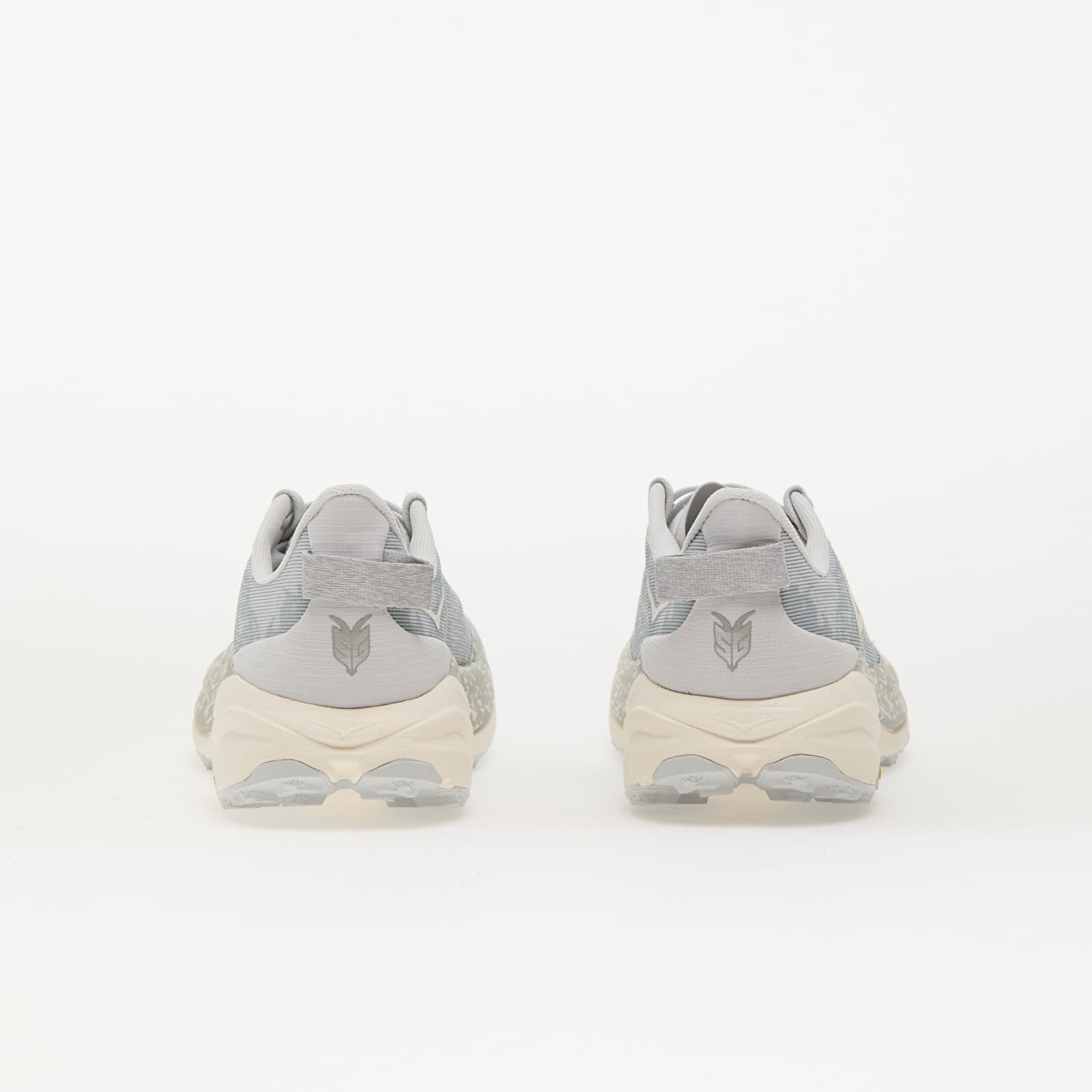 Dámské tenisky a boty Hoka® W Speedgoat 6 Cosmic Grey/ Alabaster