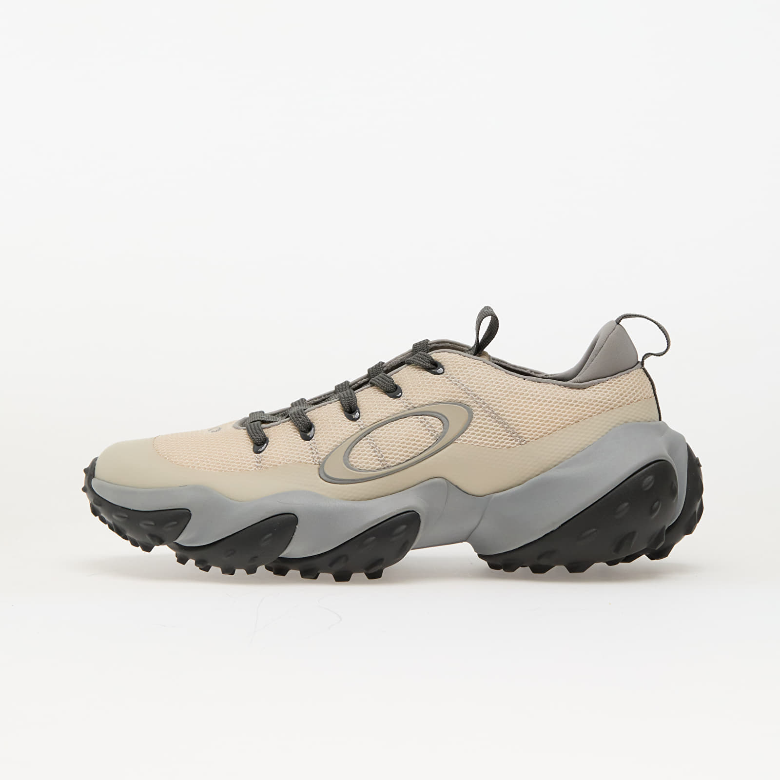 Levně Tenisky Oakley Edge Flex Mist/ Cement
