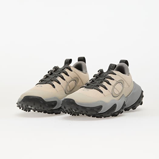 【OAKLEY】Edge Flex Mist/Cement Men's shoes Oakley Edge Flex Mist/ Cement | Footshop