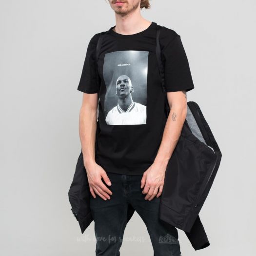 Nike sportswear sale tech shield