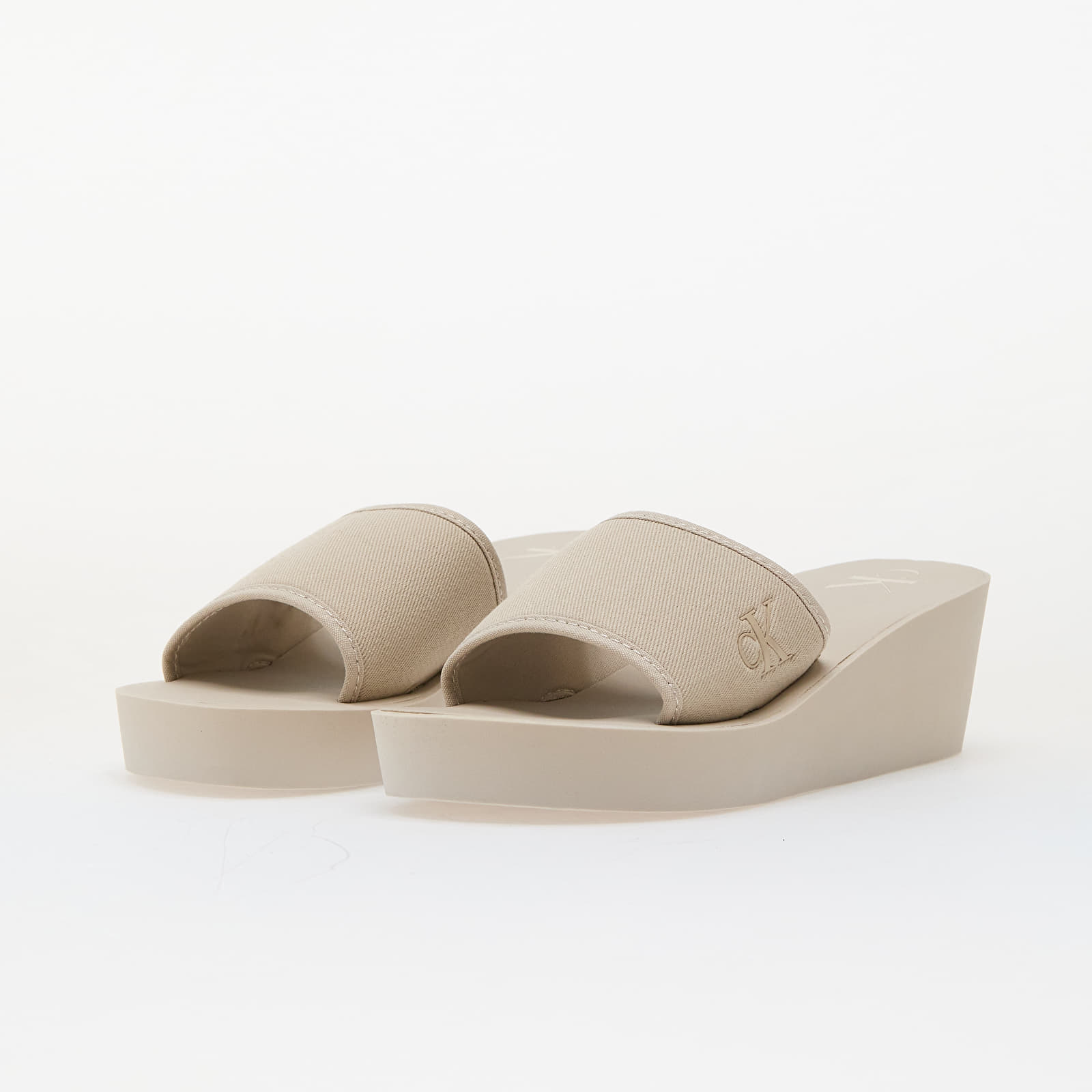 Naisten kengät Calvin Klein Jeans Beach Wedge Slide Ca Beige