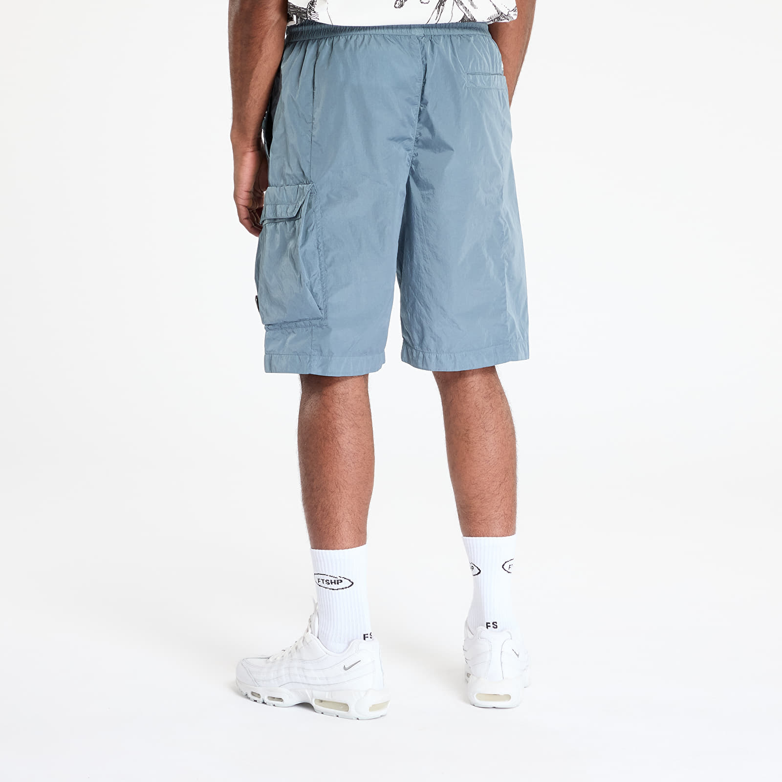 Shortsid C.P. Company Chrome-R Shorts Stormy Weather