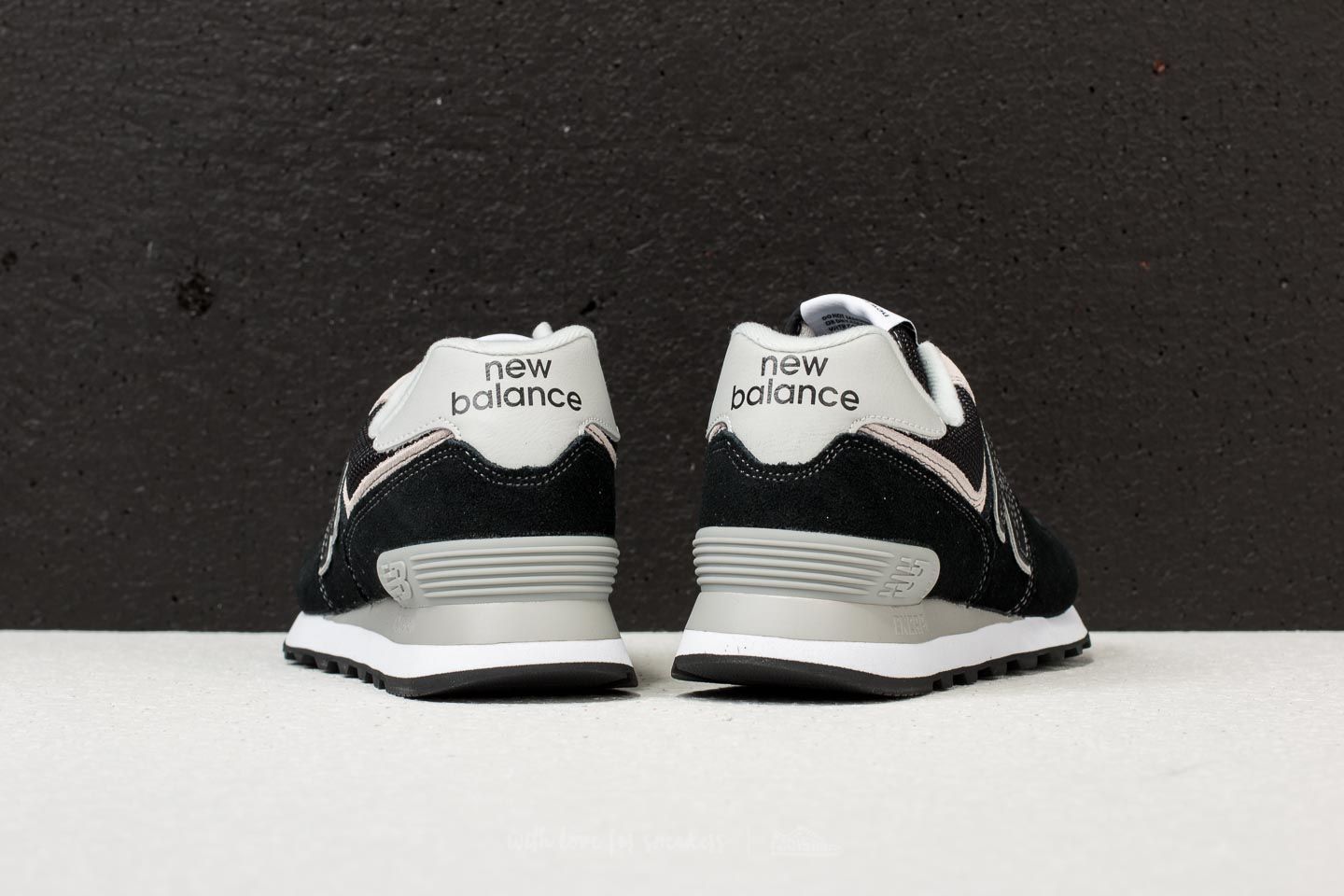 Ženski čevlji New Balance 574 Black/ Grey