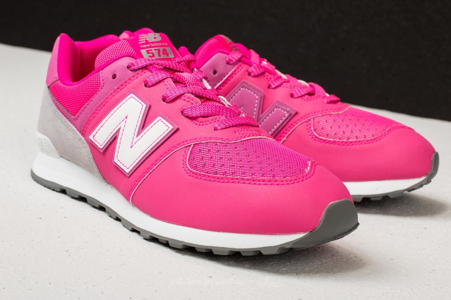 Sneaker und Schuhe für Kinder New Balance 574 Pink/ Grey