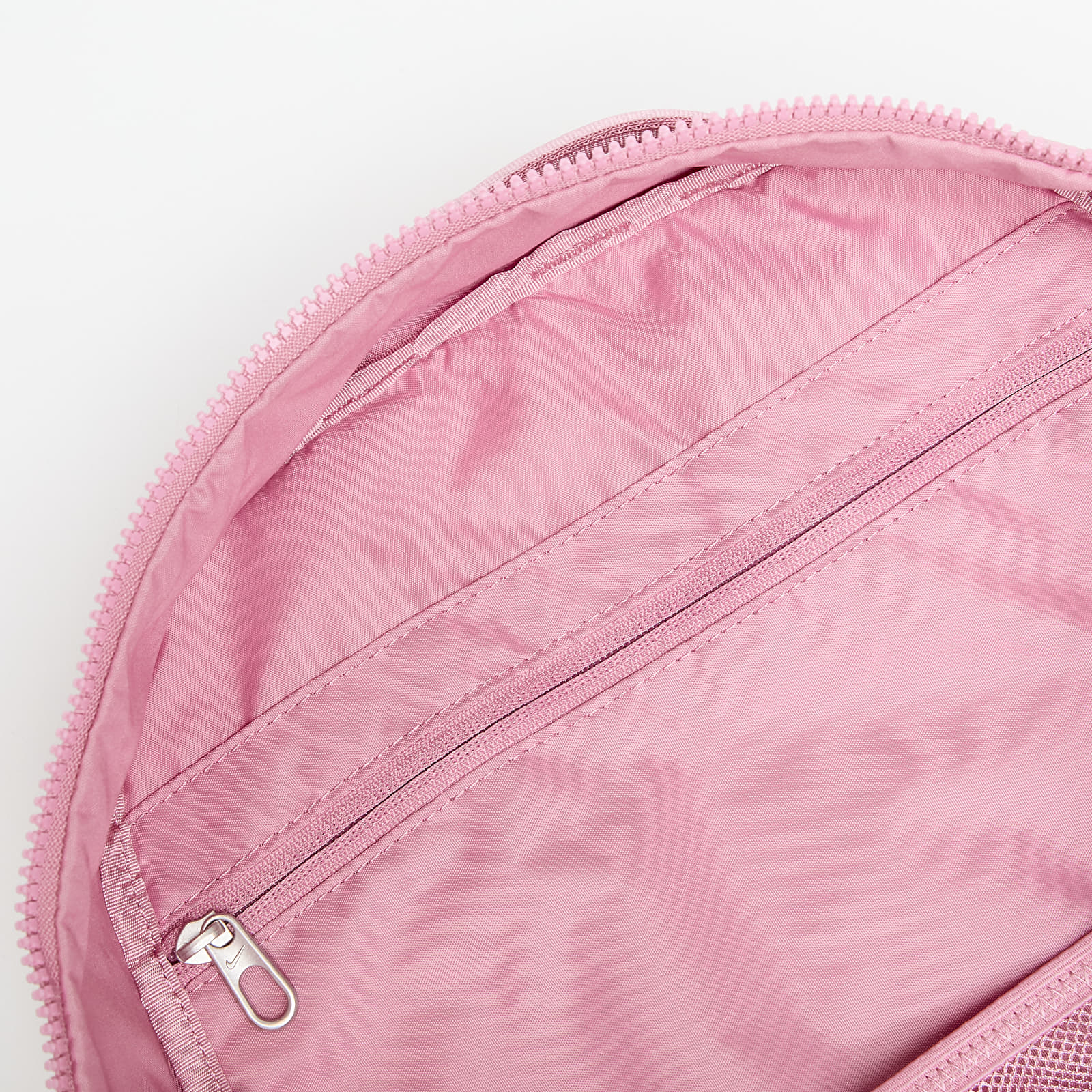 Mugursomas Nike Aura Backpack (24L) Elemental Pink/ Matte Silver