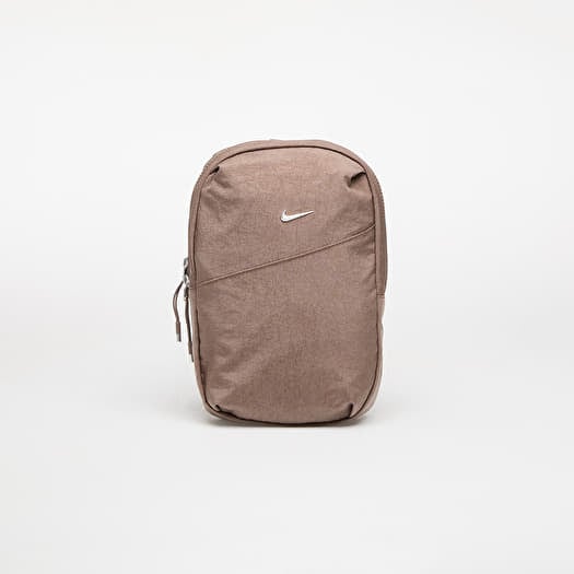 Torba Nike Aura Crossbody Bag (5L) Mink Brown/ Mink Brown/ Matte Silver