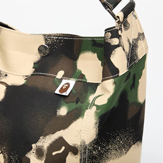 Crossbody bags A BATHING APE Map Camo Shoulder Bag Green Footshop