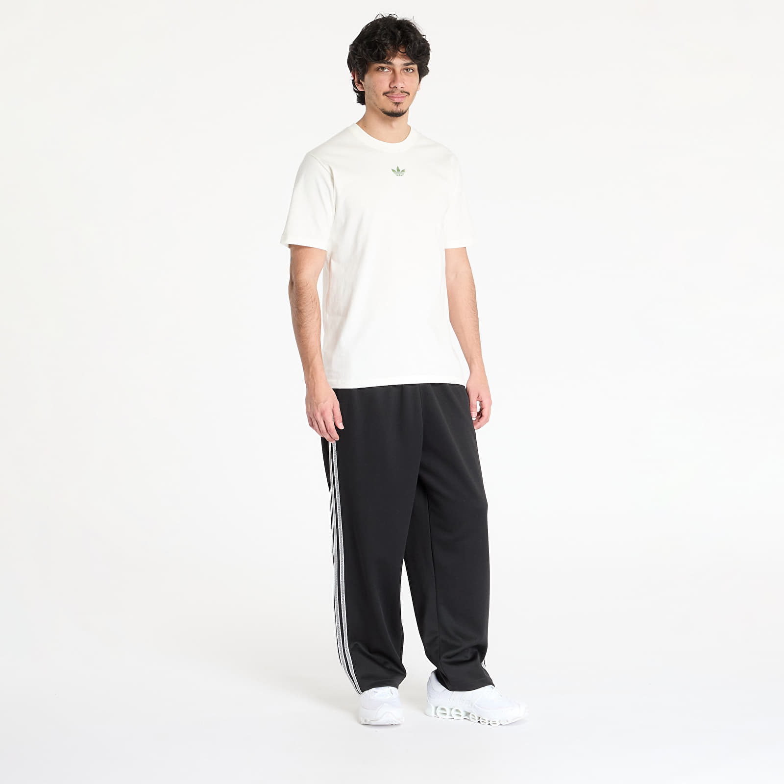 Männer T-Shirts adidas x Minecraft Graphic Tee White/ Off White