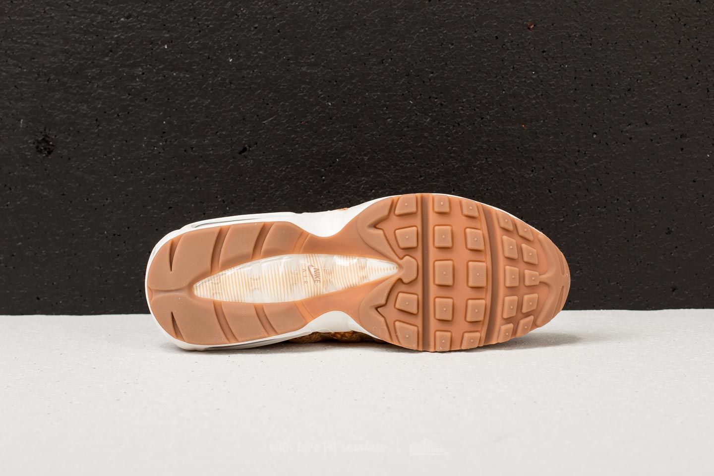 vachetta tan air max 95