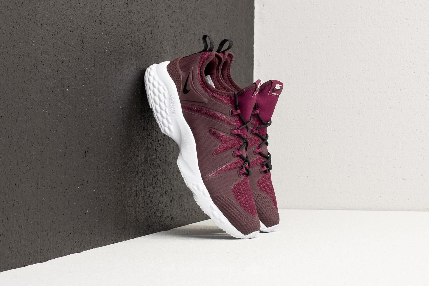 Men s shoes Nike Air Zoom LWP 16 Deep Burgundy Black Bordeaux Footshop