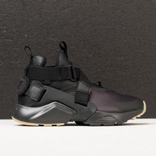 Huarache city utility clearance