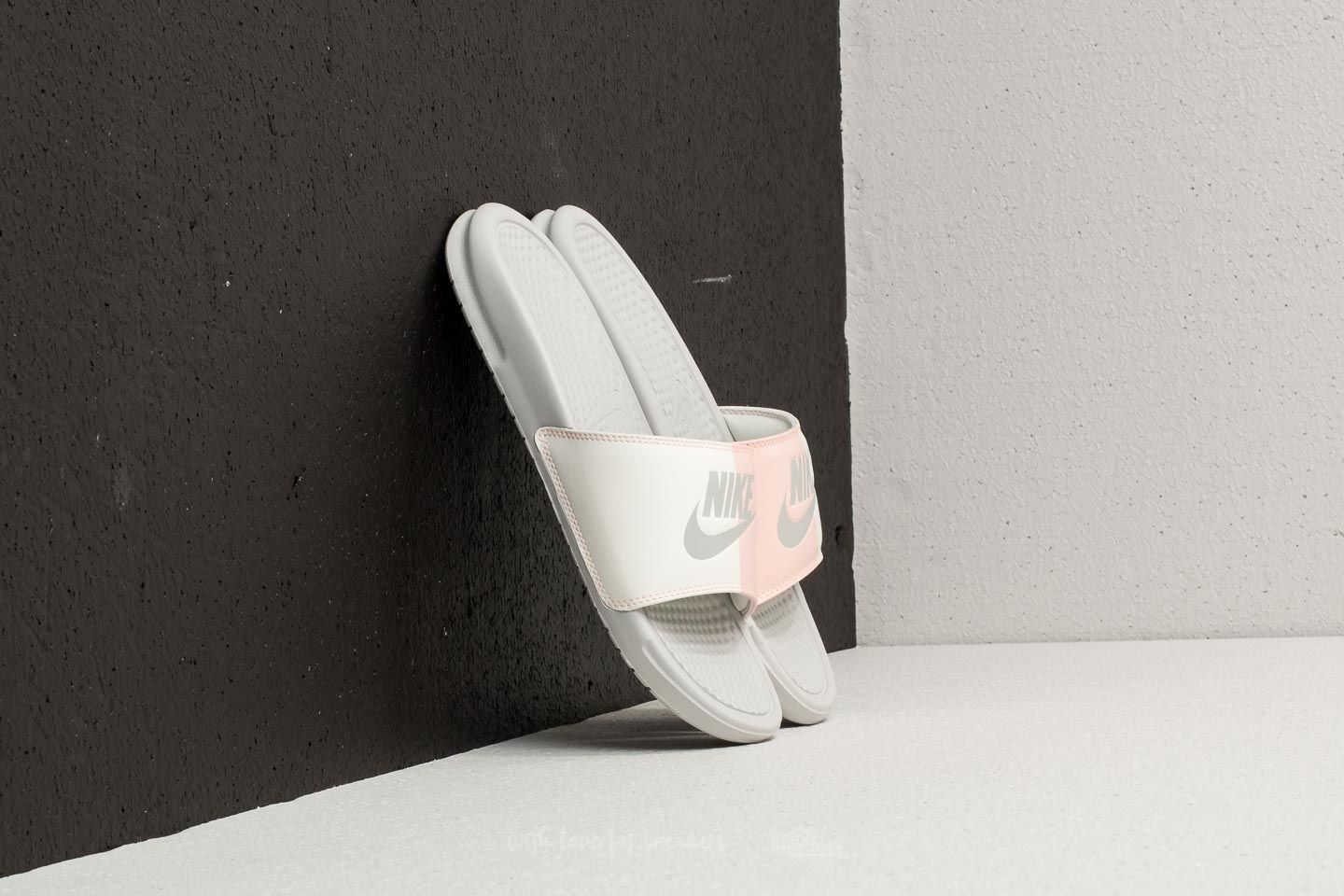 Încălțăminte și sneakerși pentru femei Nike Wmns Benassi JDI Light Bone/ Light Bone-Sail