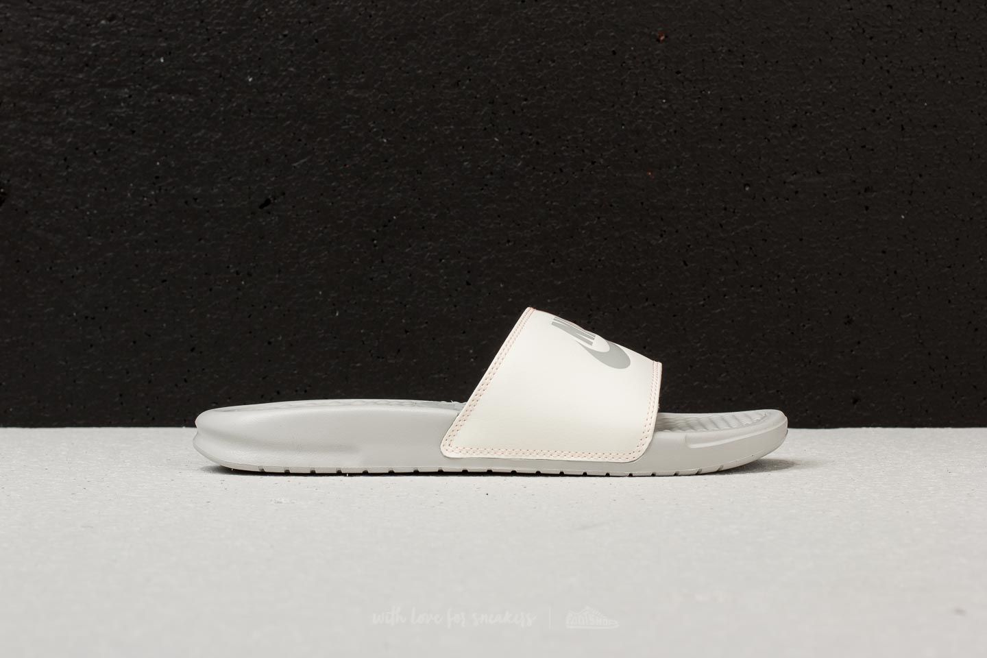 Încălțăminte și sneakerși pentru femei Nike Wmns Benassi JDI Light Bone/ Light Bone-Sail