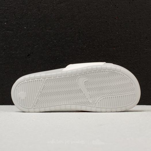 Nike benassi light top bone