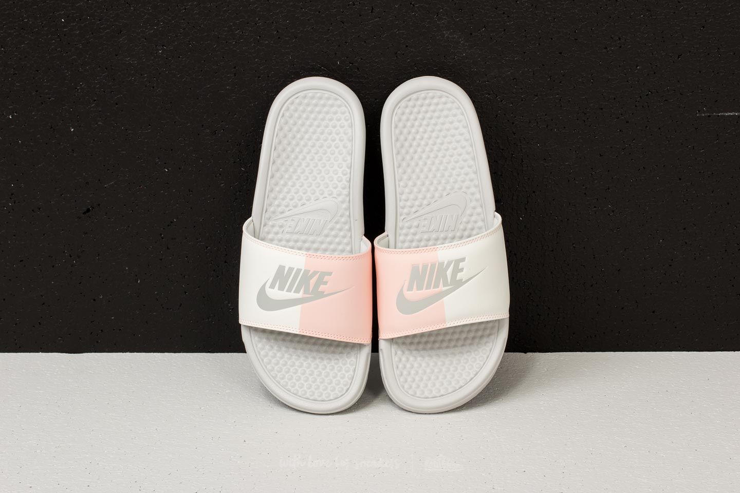 Încălțăminte și sneakerși pentru femei Nike Wmns Benassi JDI Light Bone/ Light Bone-Sail