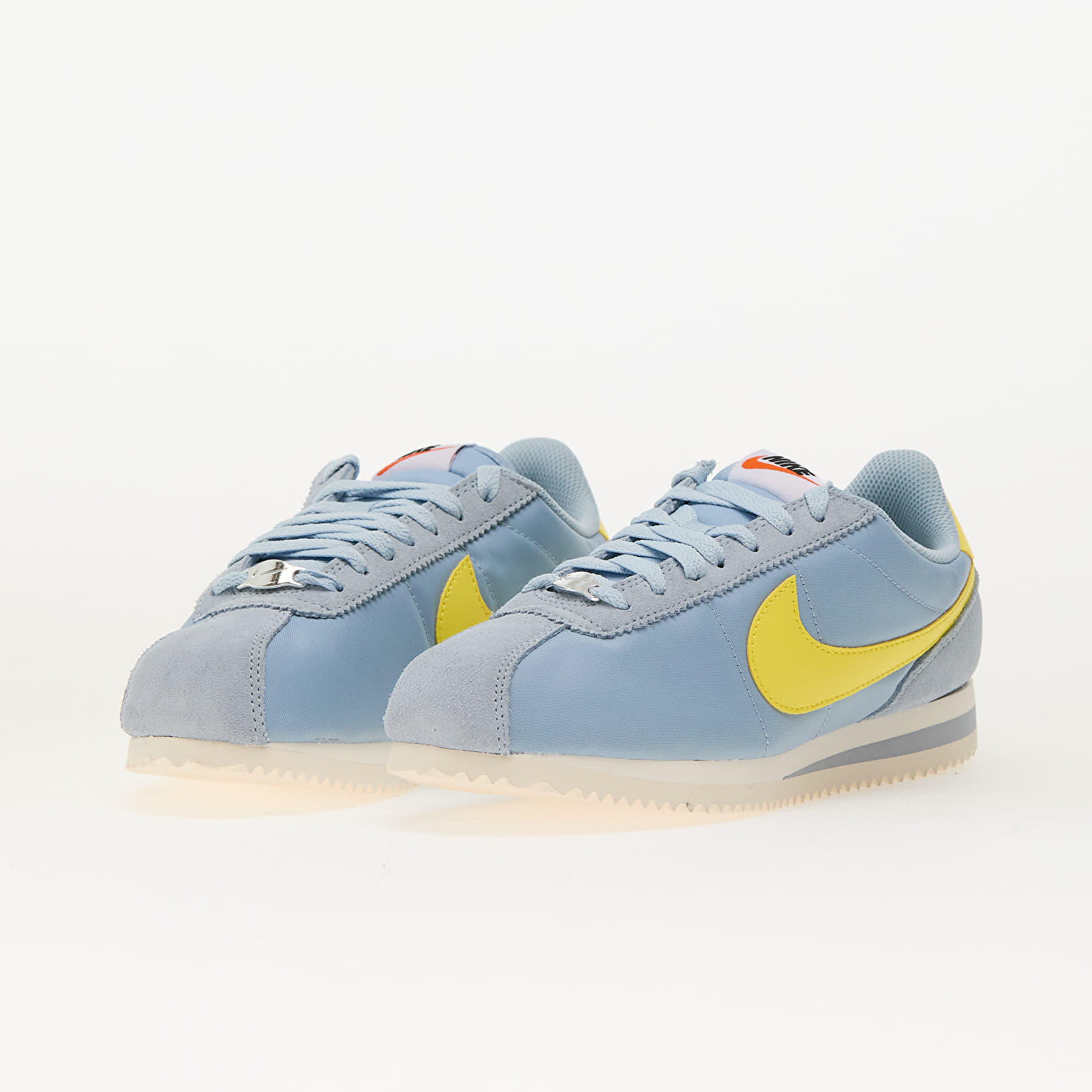Frauen Nike W Cortez Textile Lt Armory Blue/ Lightening-Sail