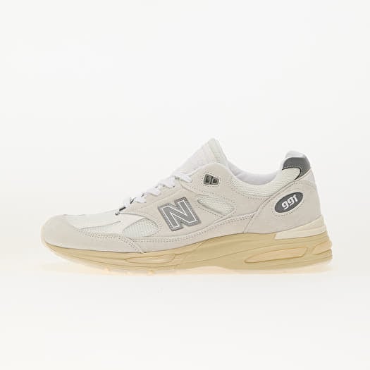 New Balance 991 V2 Beige