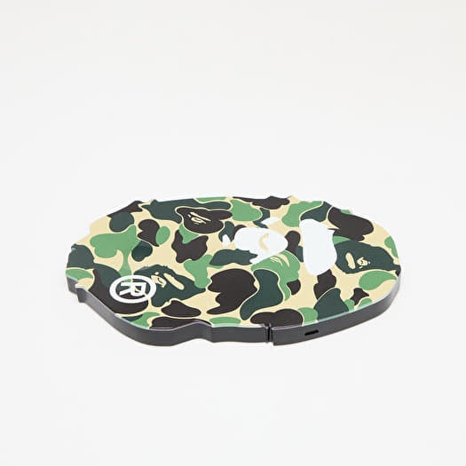 A BATHING APE Abc Camo Ape Head Wireless Charger Green