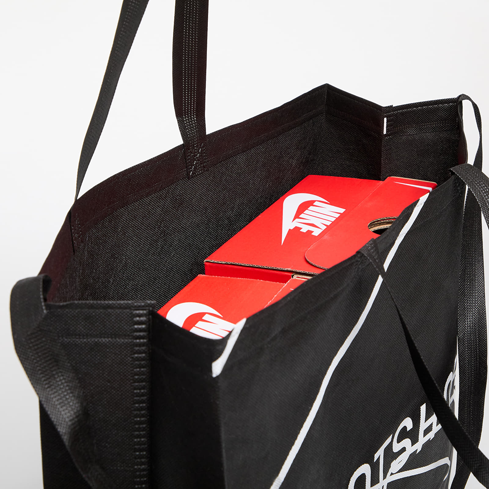 Crossbody bags FOOTSHOP FREE.99 BAG Black