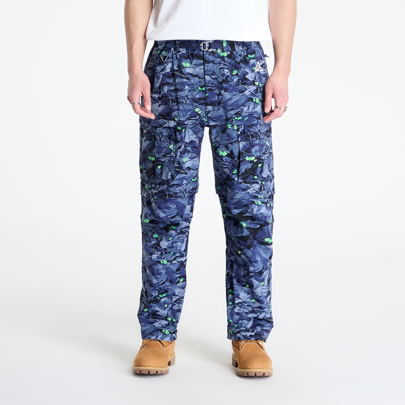 Broeken voor heren Nike ACG "Smith Summit" Water-Repellent UV Cargo Pants Midnight Navy/ Blue Void/ Summit White