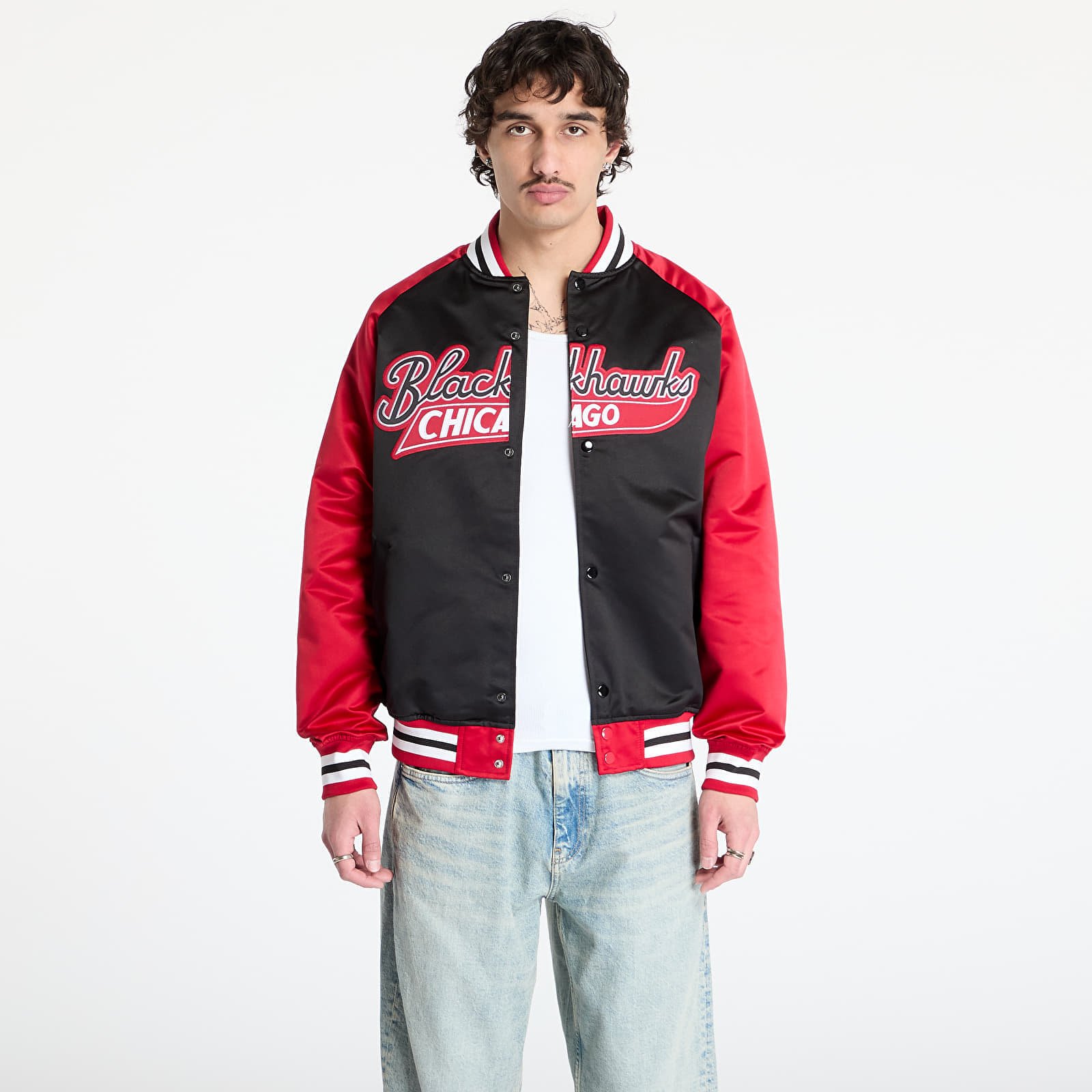 Jacket Mitchell & Ness NHL Double Clutch Lw Satin Vintage Logo Blackhawks Jacket Black/ Scarlet XL
