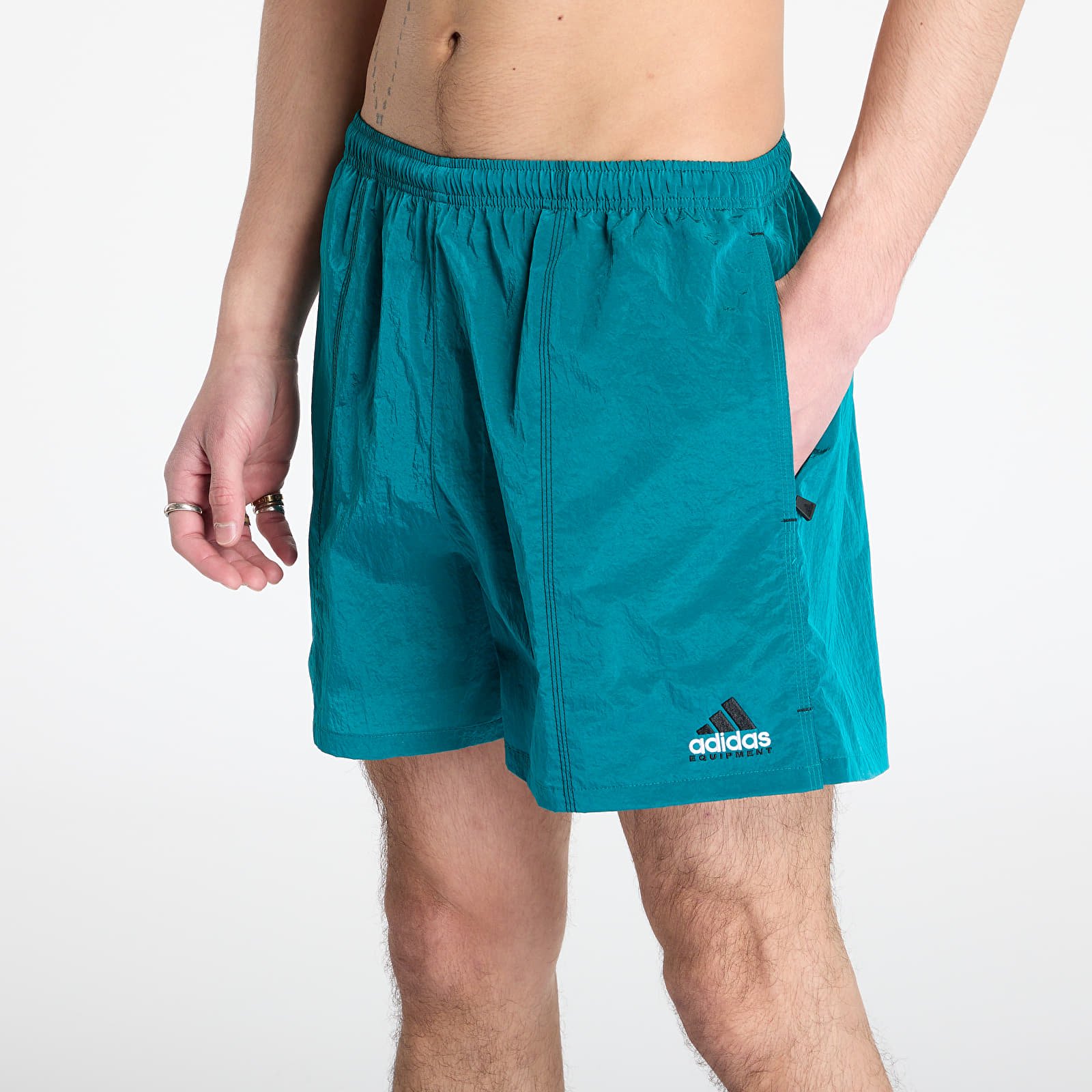 Calções de homem adidas Equipment Woven Short Green/ Equipment Green