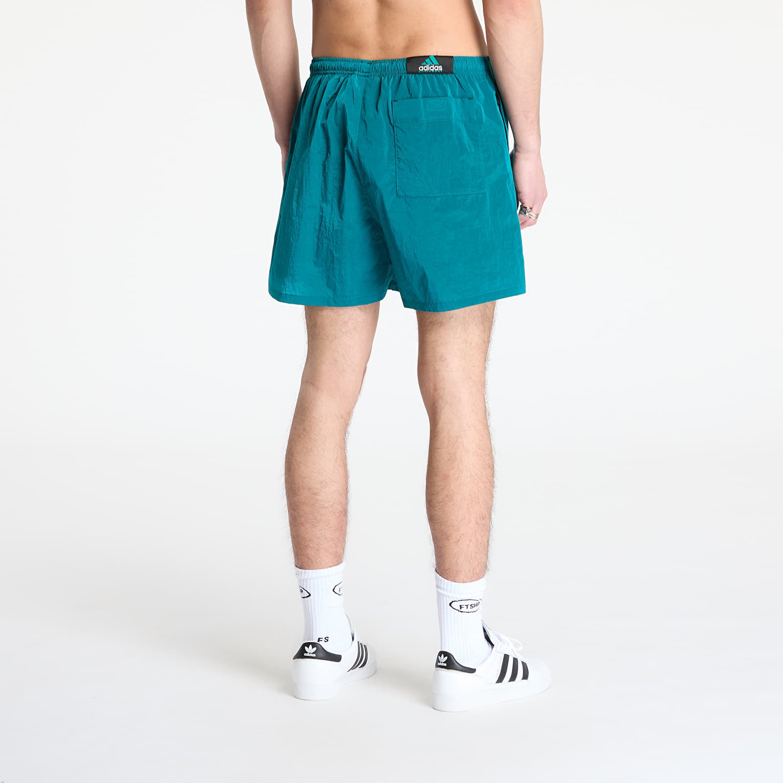 Calções de homem adidas Equipment Woven Short Green/ Equipment Green