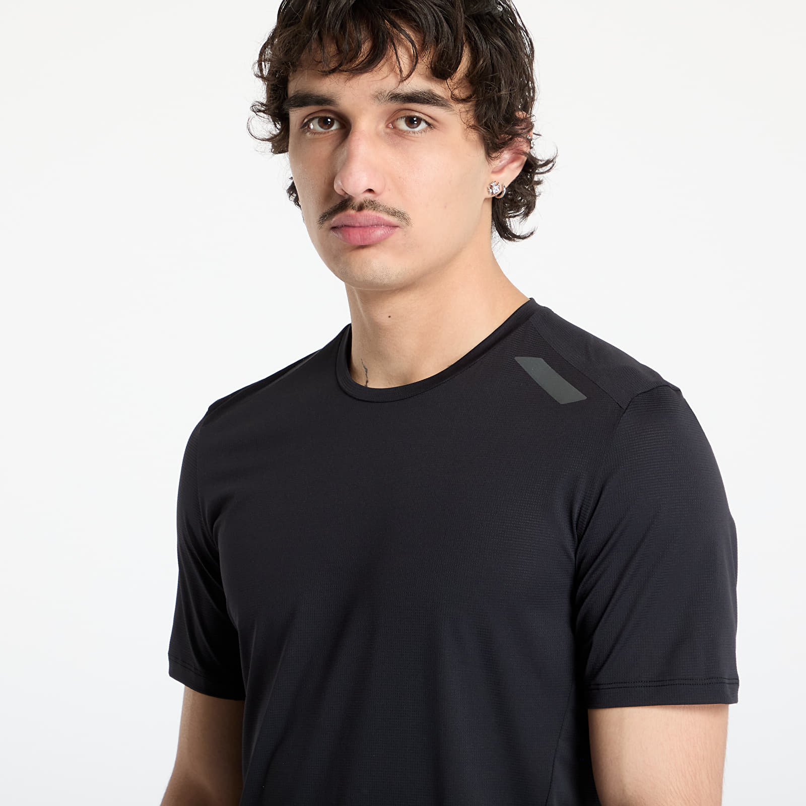 Men's T-shirts SOAR Running Men's Tech Tee Black