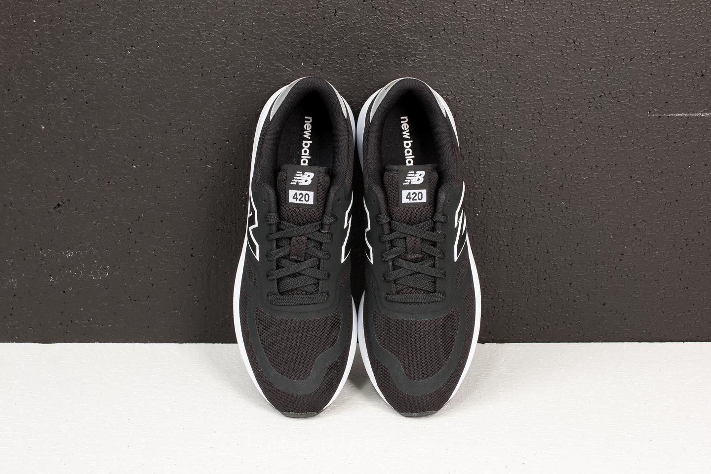 New balance 420 black hot sale