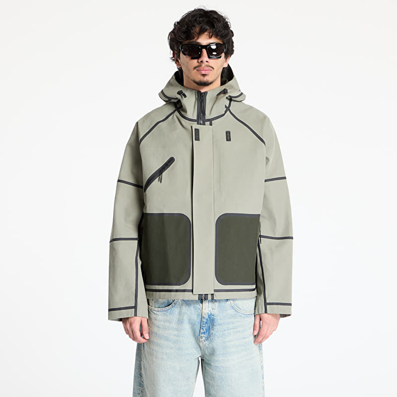 ジャケット・アウター Nike Tech Storm-Fit Hooded Rain Jacket Jackets Nike Tech Men's Storm-FIT Hooded Rain Jacket Light Army