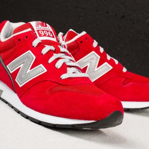 New Balance 996