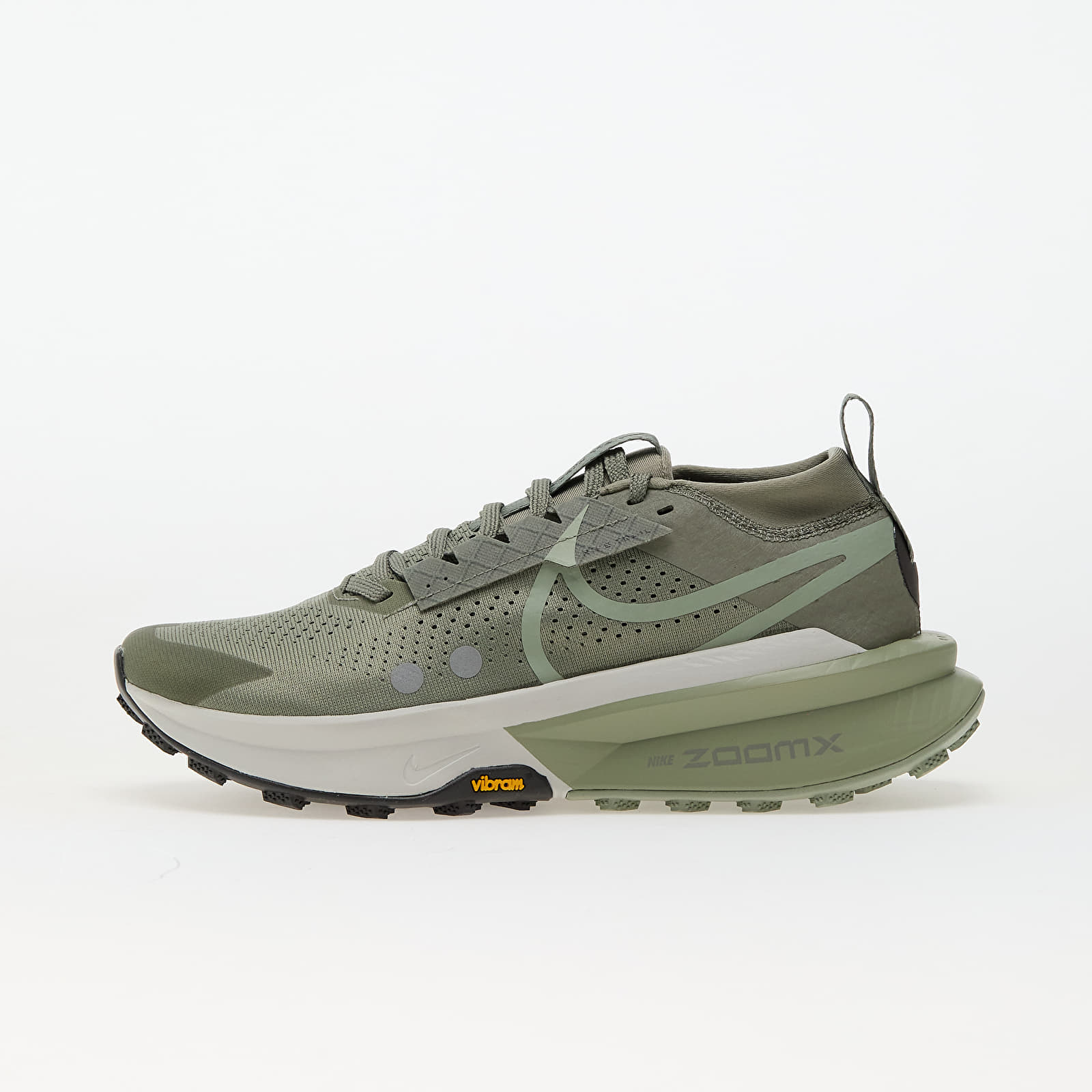 Levně Tenisky Nike Zegama 2 Light Army/ Jade Horizon-Light Bone