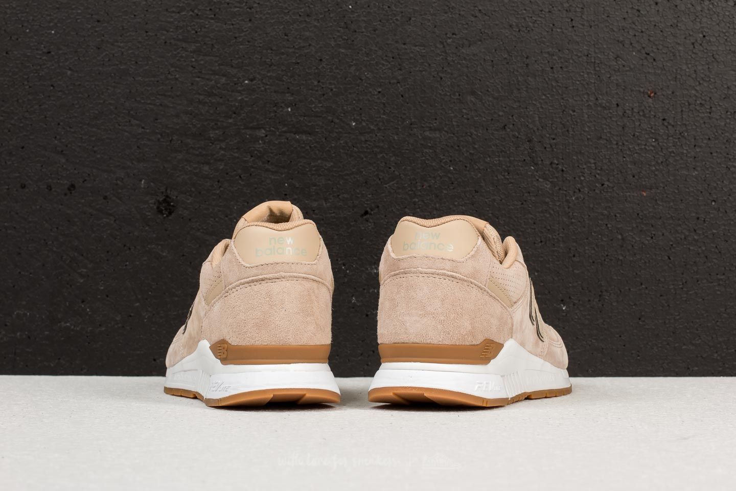 Zapatillas Hombre New Balance 840 Incense