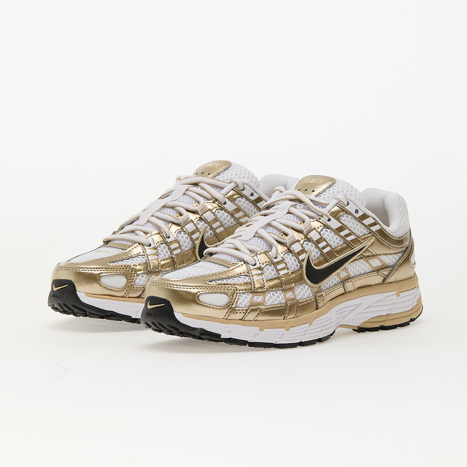 Frauen Nike W P-6000 Gld White/ Black-Grain-Mtlc Gold Grain