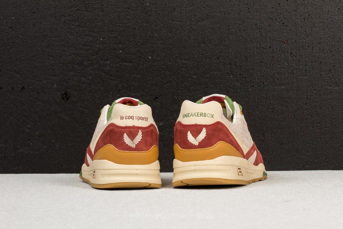 Le coq sportif x outlet sneaker box hummus r800