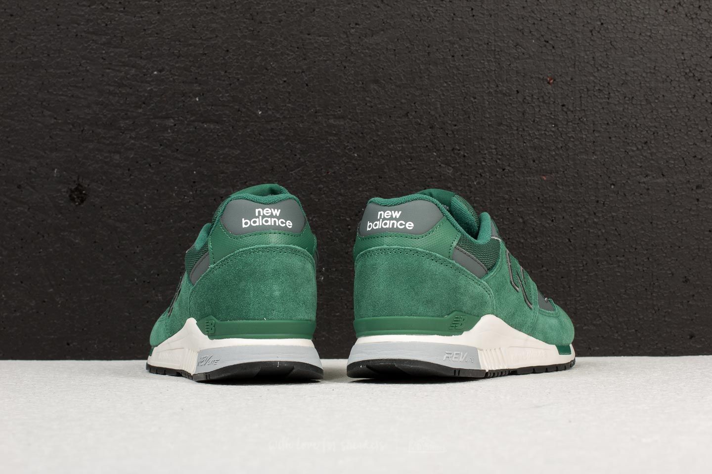 Scarpe uomo New Balance 840 Forest Green