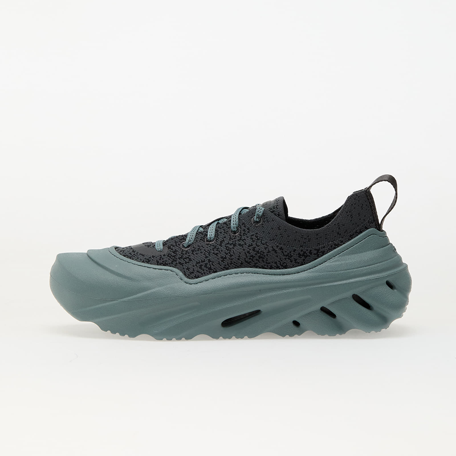 Levně Tenisky Crocs Echo Surge Pnd