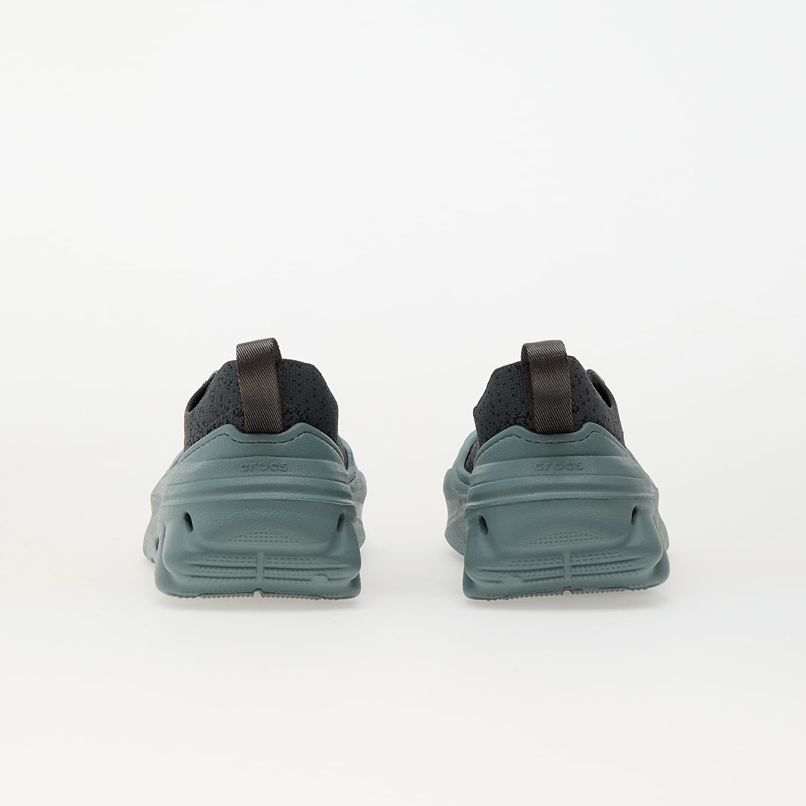 Чоловіче взуття Crocs Echo Surge Pnd