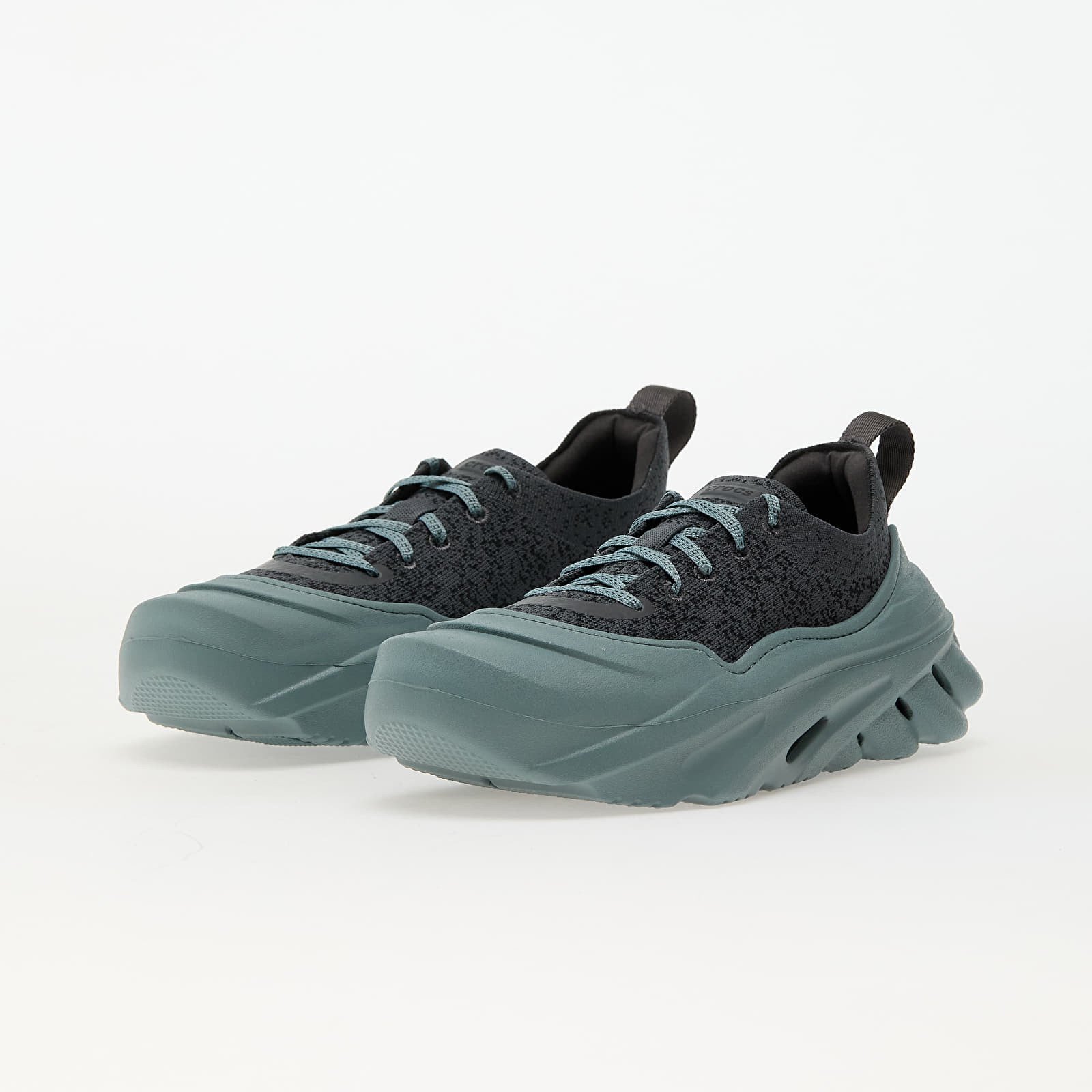 Чоловіче взуття Crocs Echo Surge Pnd
