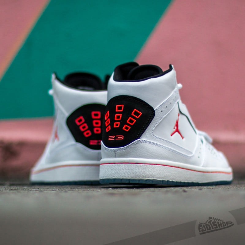 Jordan flight with online strap