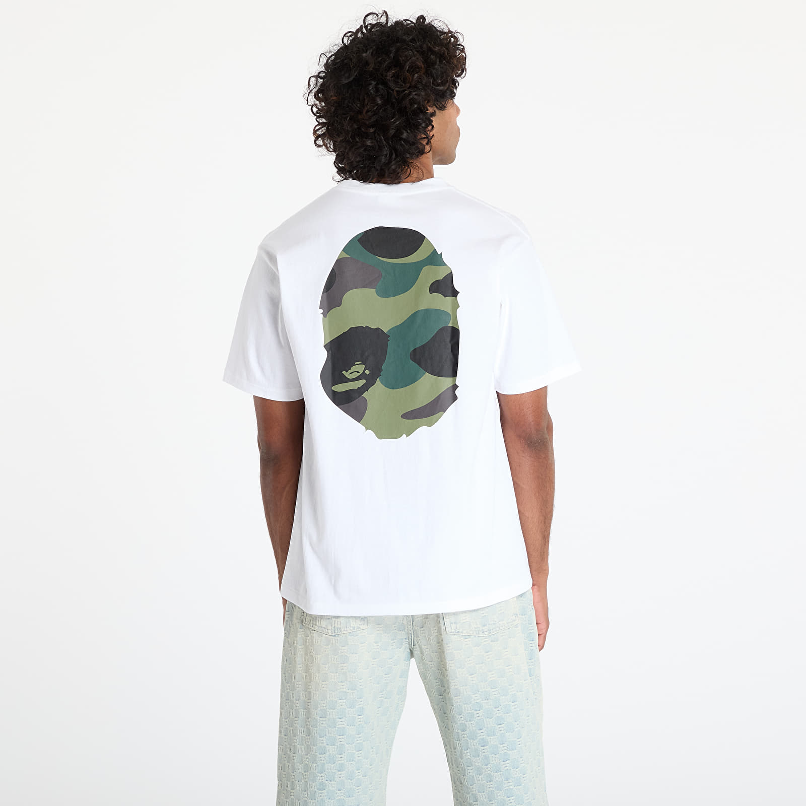 T-shirts A BATHING APE Giant 1St Camo Big Ape Head Tee UNISEX White/ Green