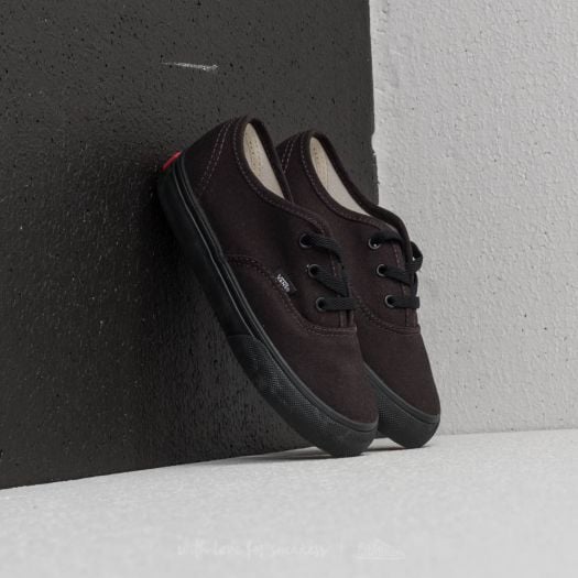 All black vans toddler shop