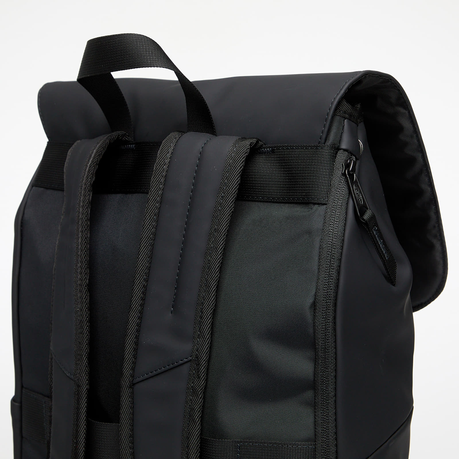 Plecaki EASTPAK Yarin Backpack Matblack