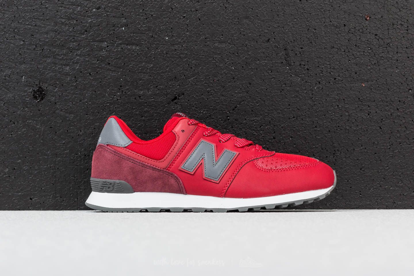New balance 579 red sales