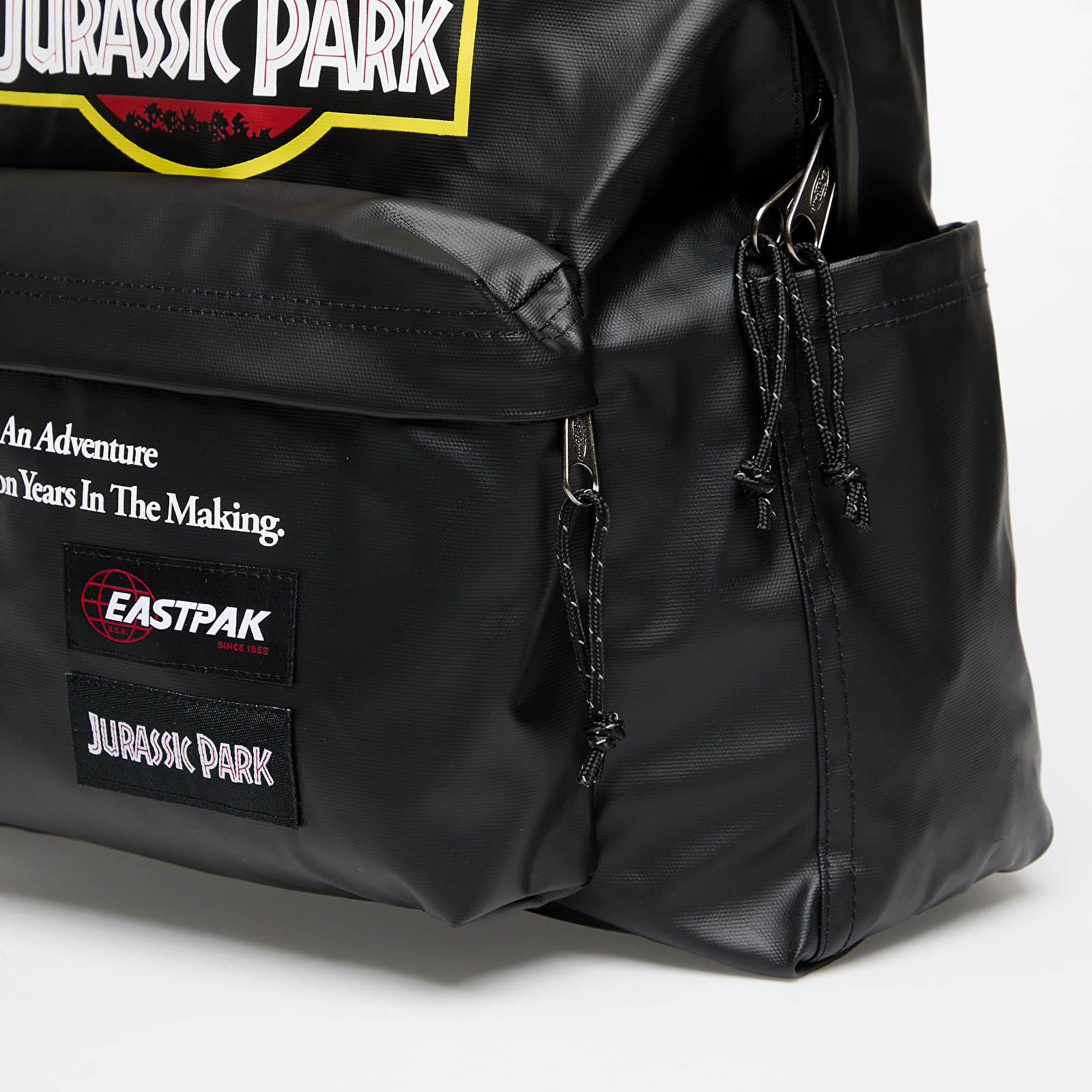Rucksäcke  EASTPAK Day Pak'r JP Poster Backpack Black