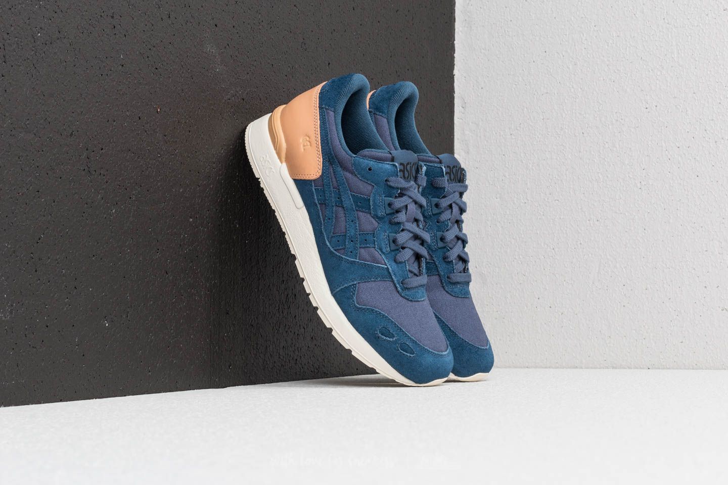 Asics gel lyte dark blue 2025