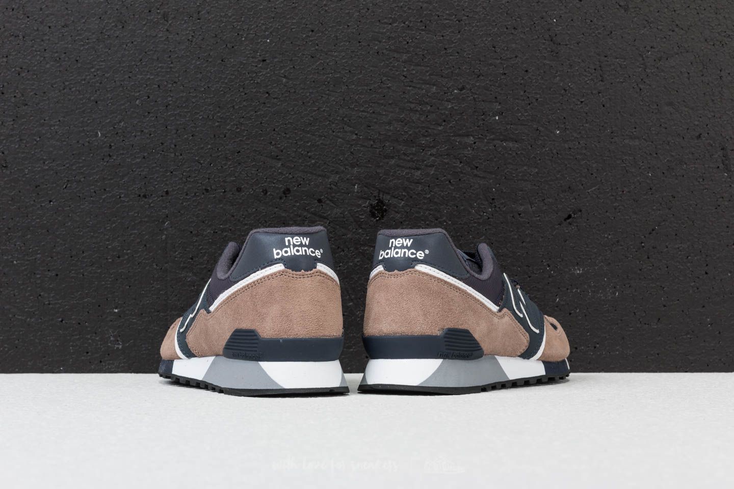 Chaussures et baskets homme New Balance 446 Navy Brown Footshop