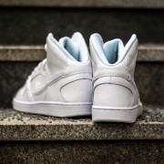Tênis nike son discount of force