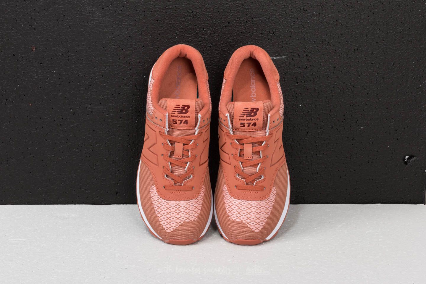 Women's shoes New Balance 574 Dusted Peach