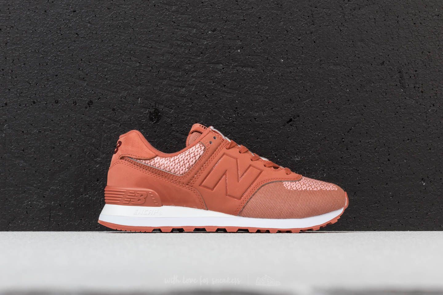 Women's shoes New Balance 574 Dusted Peach